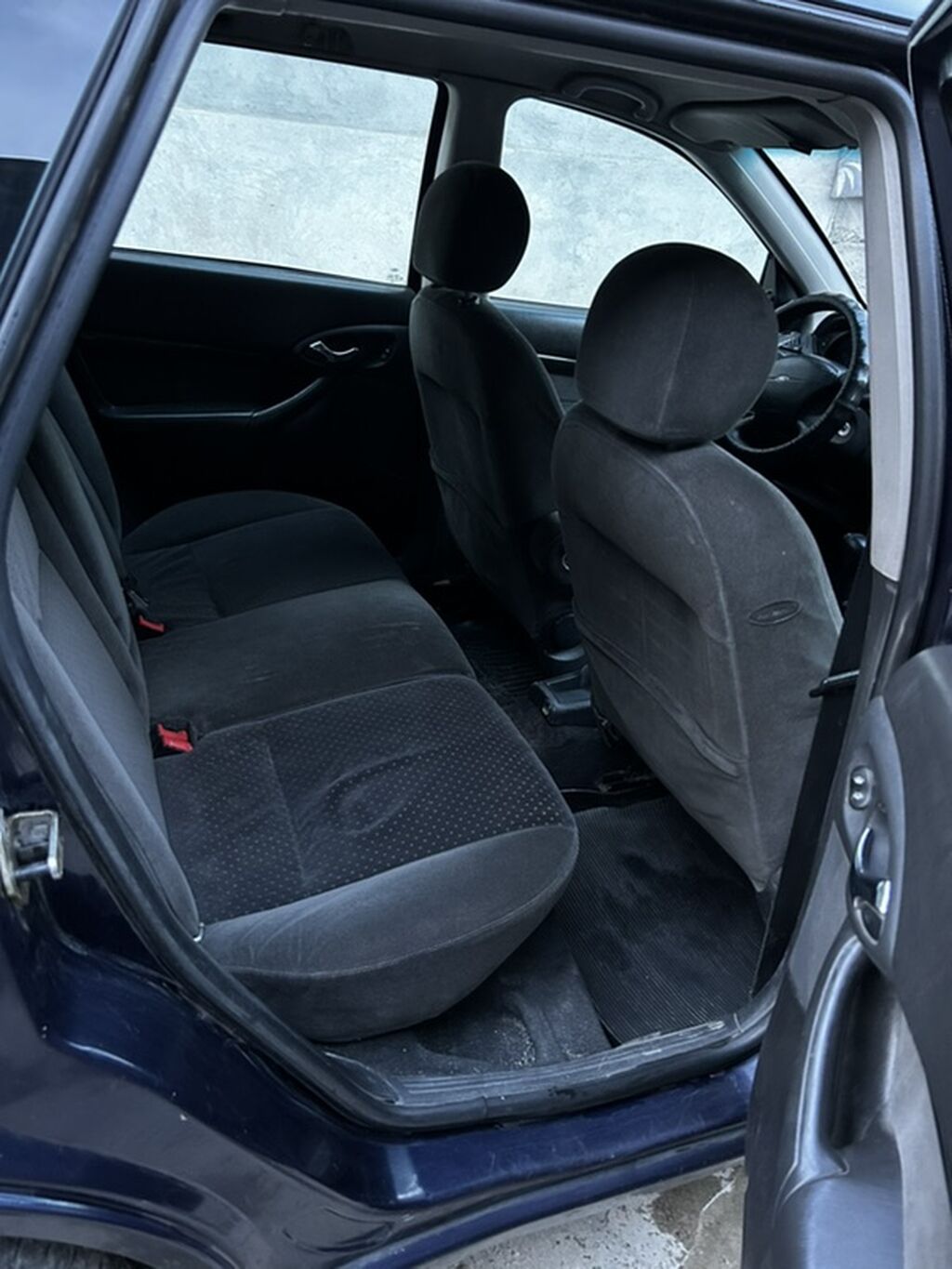 Ford Focus: 2004 г., 1.8 л, Автомат, Газ, Универсал: фото 6