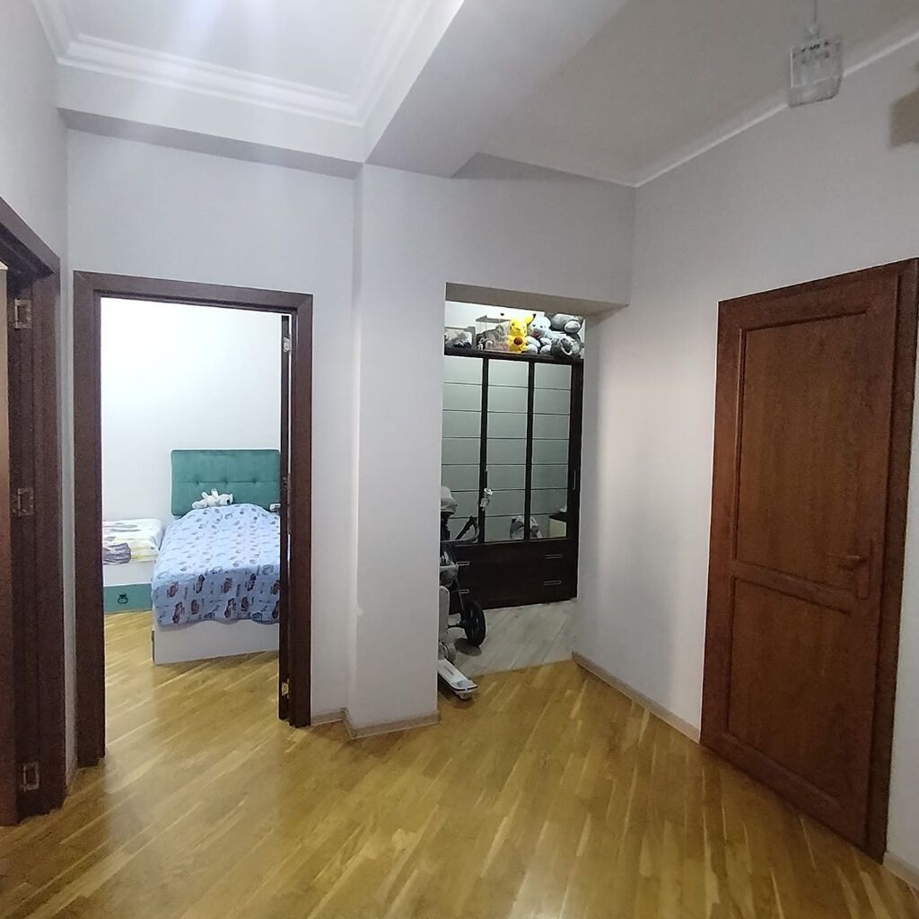 3 otaqlı, Yeni tikili, 93 kv. m