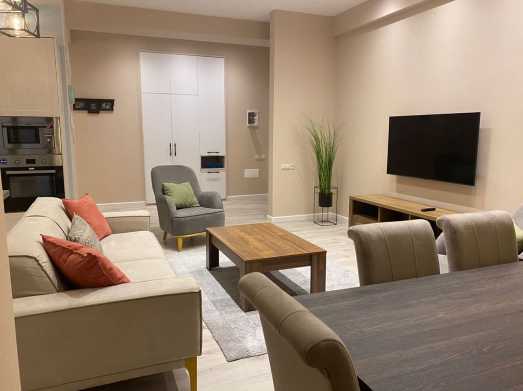 Renessans Palace | Elmlər metrosu | 3 Otaqlı Mənzil Kirayə Verilir 📍