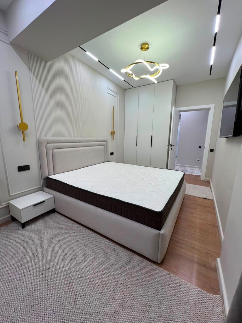 2 комнаты, 62 м², Ак-Кеме Элитка, 7 этаж, Евроремонт: фото 2