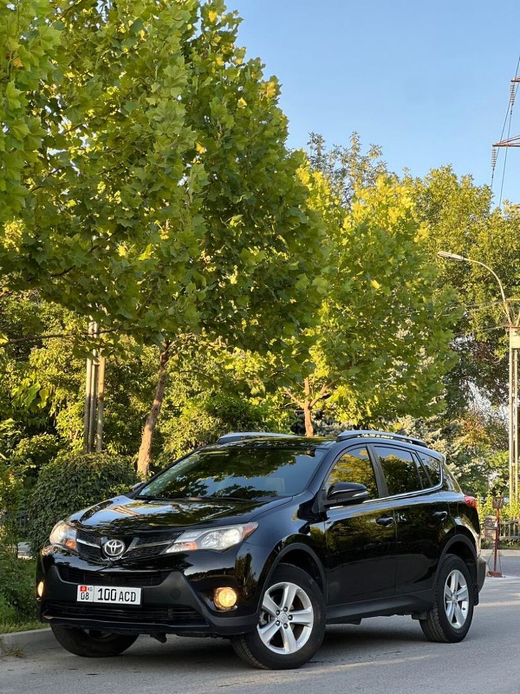 Toyota RAV4: 2013 г., 2.5 л, Автомат, Бензин, Кроссовер: фото 4