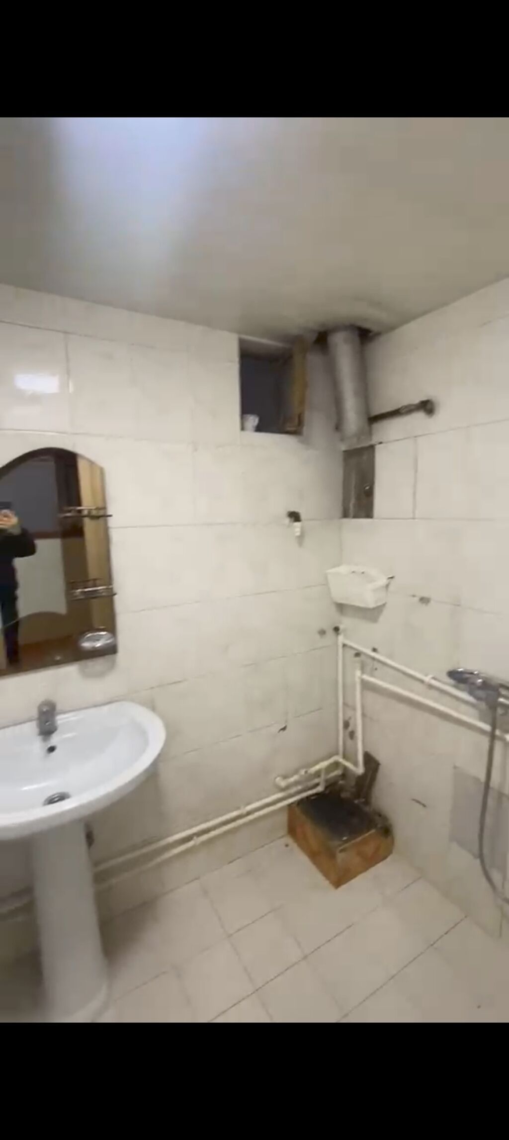 Obyekt: 3 otaqlı mənzil (mətbəx, yataq otağı, zal/yaşayış otağı