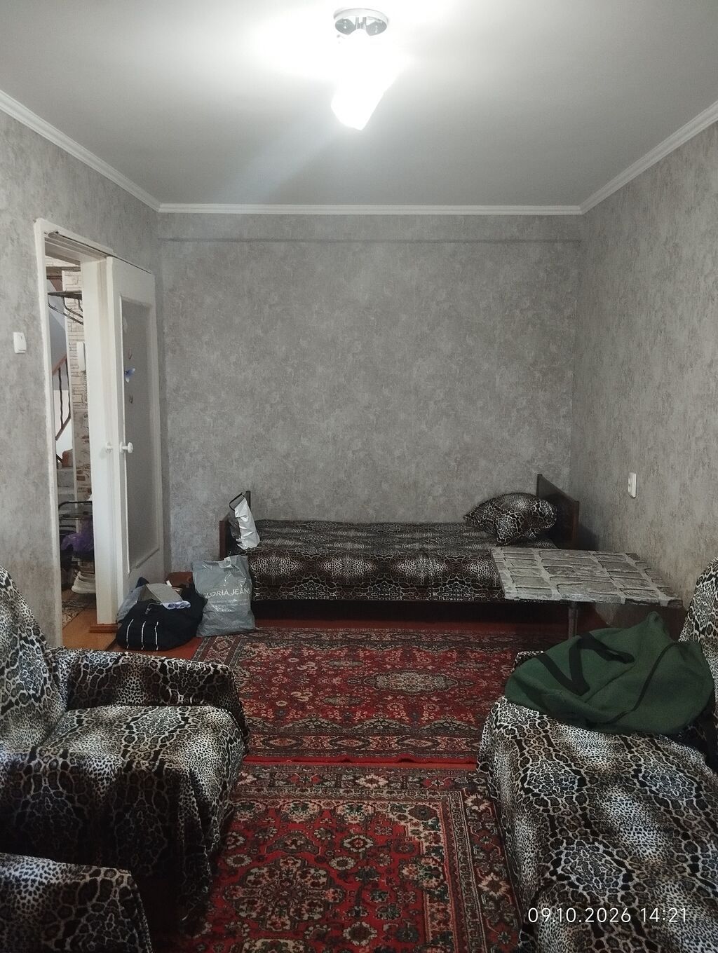 Продается 1 комнатная квартира, 4 этаж из 5ти, все коммуникации: фото 1