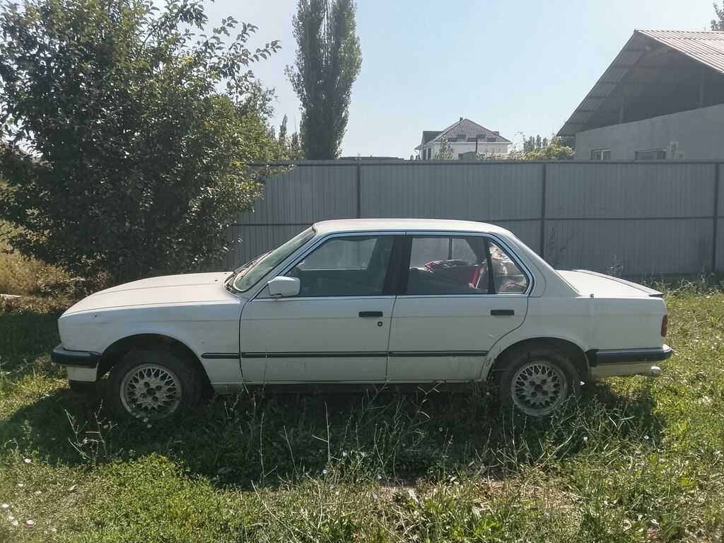 BMW 3 series: 1987 г., 1.8 л, Механика, Бензин, Седан: фото 4