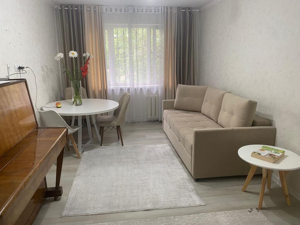 3 комнаты, 58 м², Ата-Тюрк парк Индивидуалка, 1 этаж: фото 1