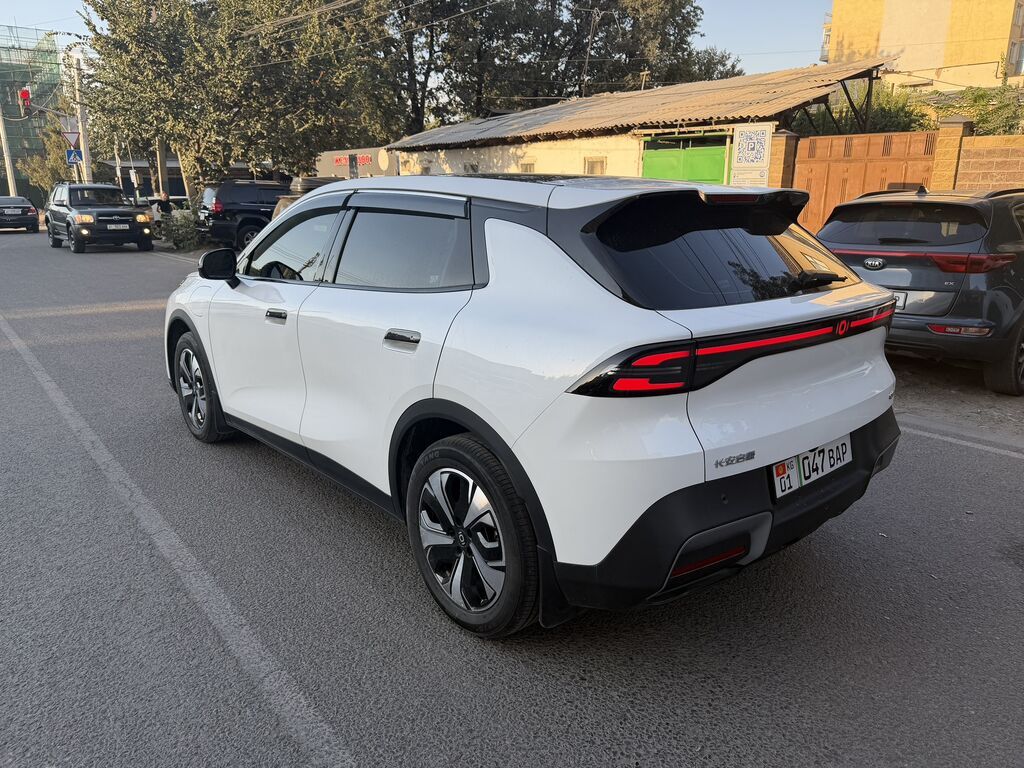 Changan Qiyuan Q05: 2026 г., Электромобиль: фото 4