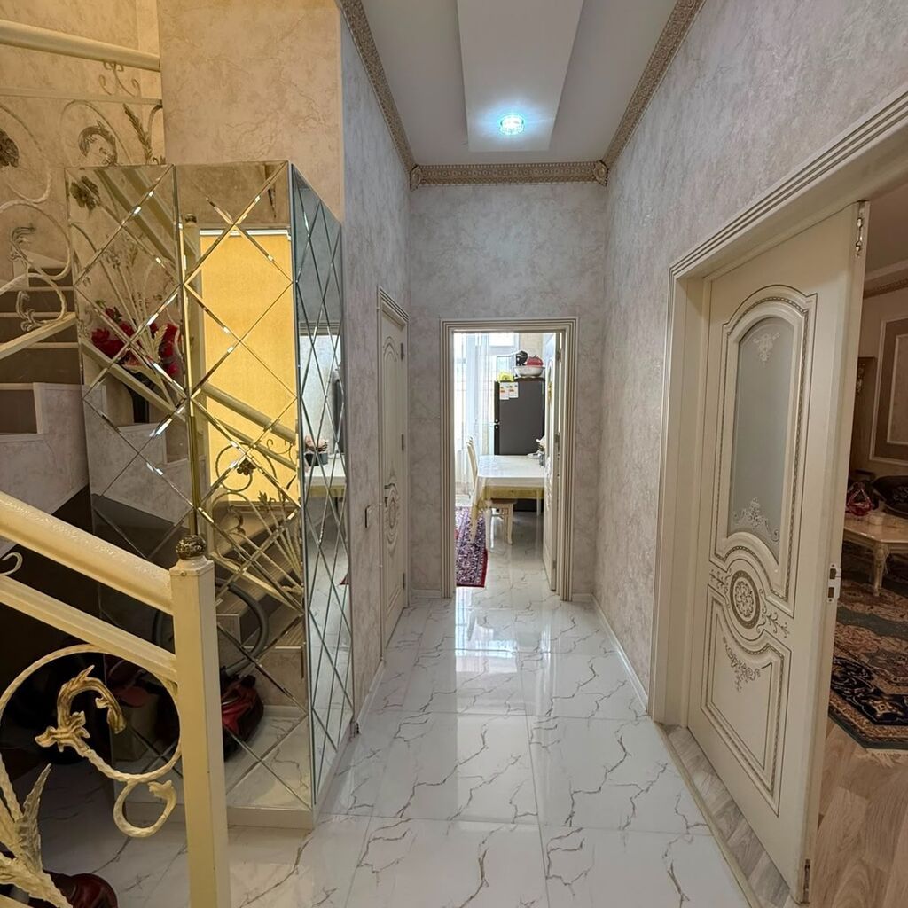 5 otaqlı, 165 kv. m, Yeni təmirli