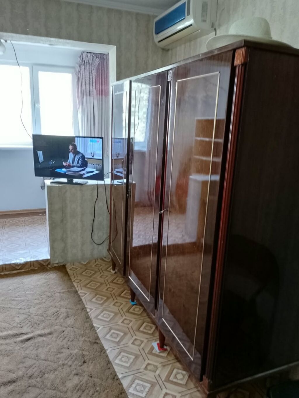 Сдам 1-комн. квартиру, 6 мкр, с мебелью: фото 1