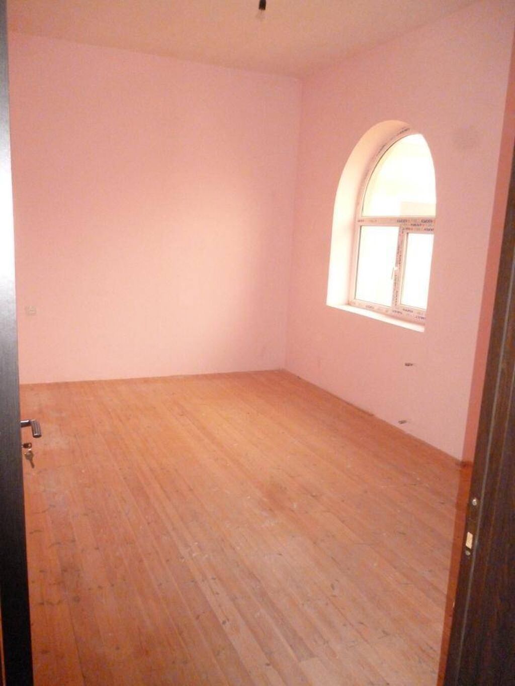 8 otaq, 184 kv. m, Kredit var, Yeni təmirli