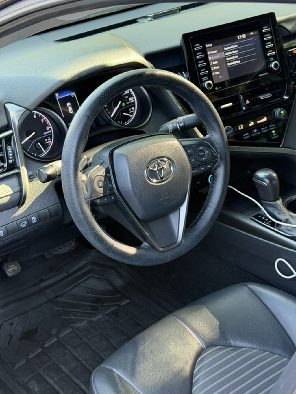 Toyota Camry: 2021 г., 2.5 л, Автомат, Бензин, Седан: фото 8
