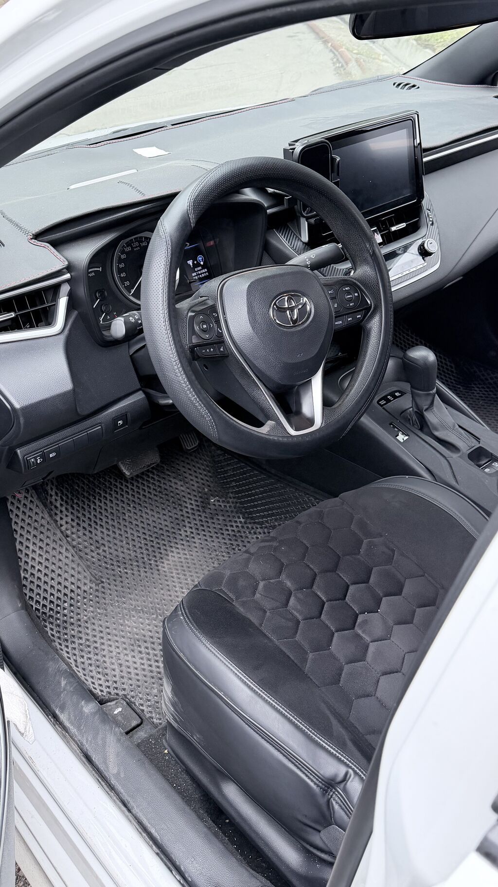 Toyota Levin: 2021 г., 1.8 л, Автомат, Гибрид, Седан: фото 5