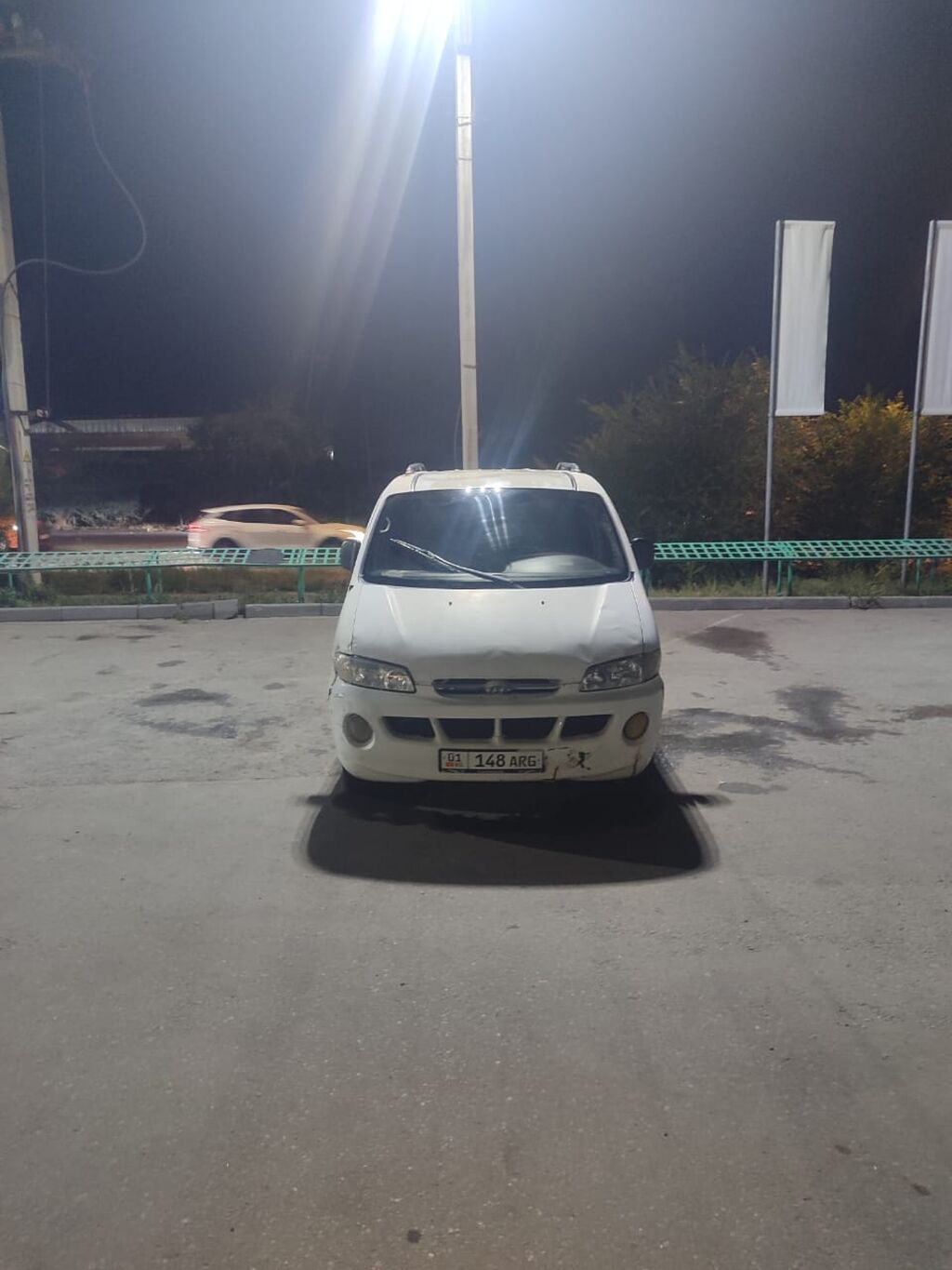 Hyundai Starex: 2000 г., 2.5 л, Механика, Дизель, Фургон — фото 5