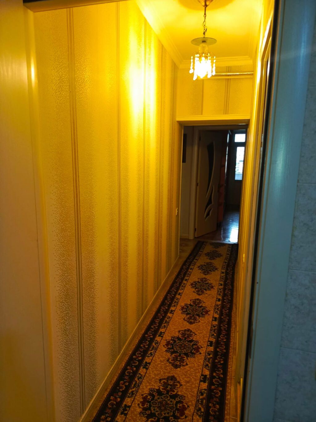 Bakı, Yasamal, 3 otaqlı, Köhnə tikili, m. Elmlər Akademiyası, 110 kv. m