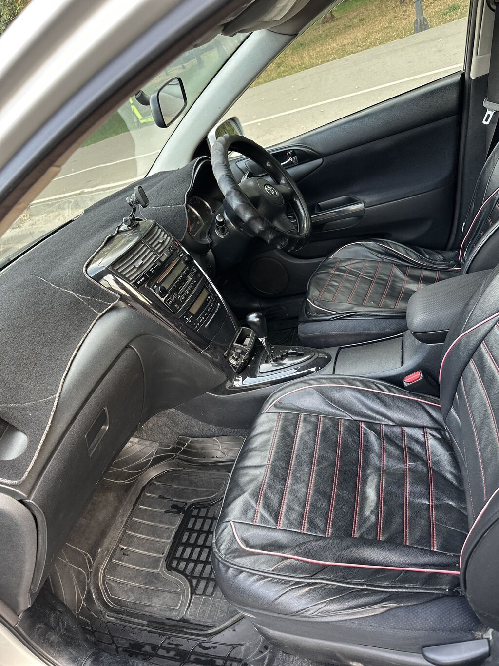 Toyota Caldina: 2003 г., 1.8 л, Автомат, Бензин, Универсал: фото 6
