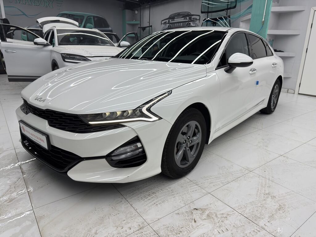 Kia K5: 2023 г., 2 л, Автомат, Газ, Седан: фото 2