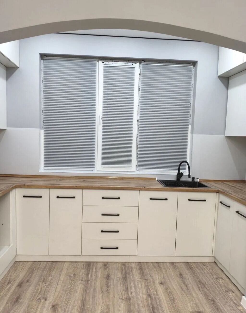 1 комната, 42 м², Ала-Арча ж/м 106 серия улучшенная, 7 этаж, Дизайнерский ремонт: фото 7