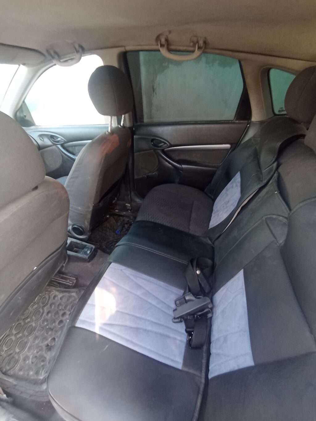 Ford Focus: 2001 г., Механика: фото 4