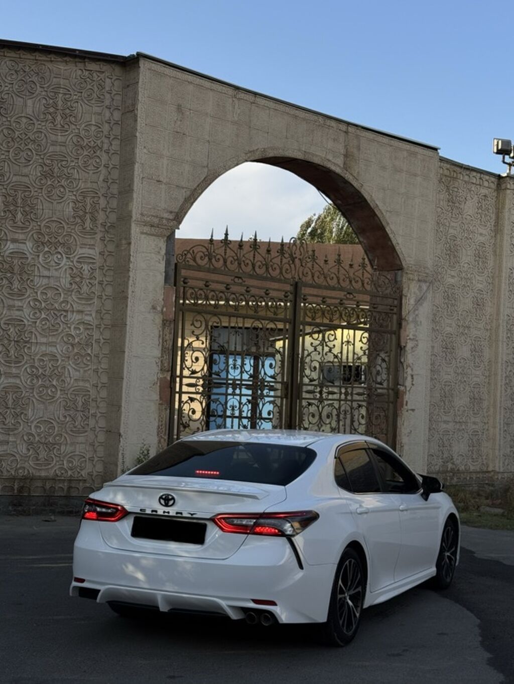Toyota Camry: 2018 г., 2.5 л, Автомат, Бензин, Седан: фото 5