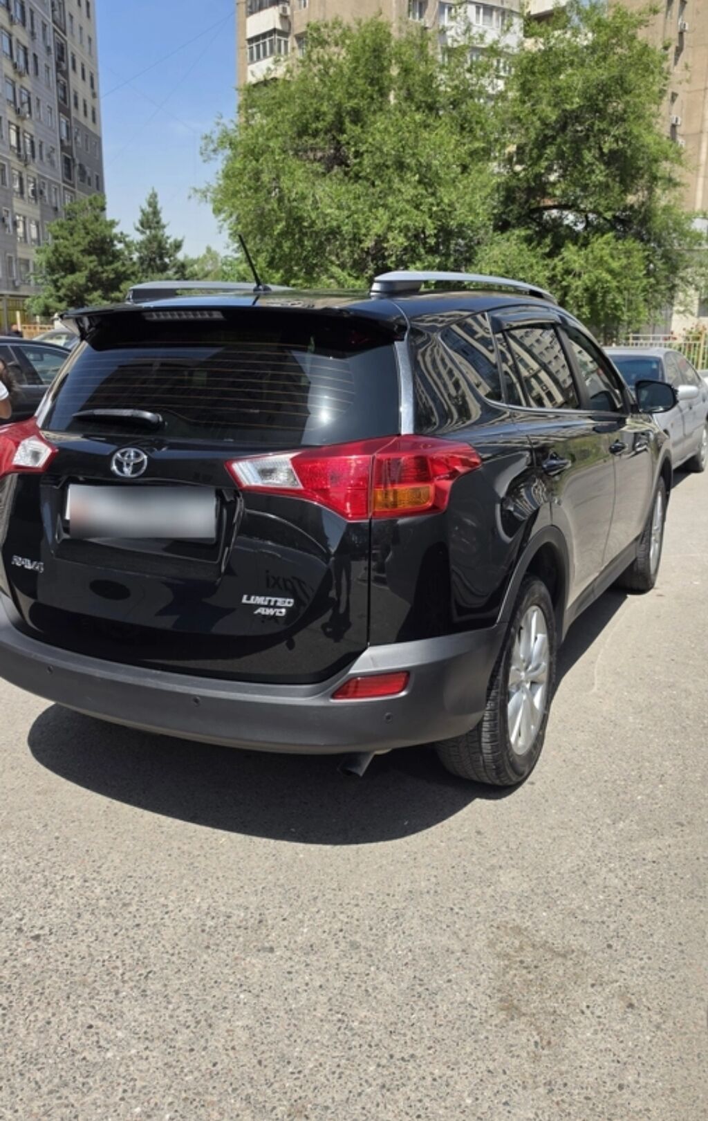 Toyota RAV4: 2014 г., 2.5 л, Автомат, Бензин, Кроссовер: фото 2