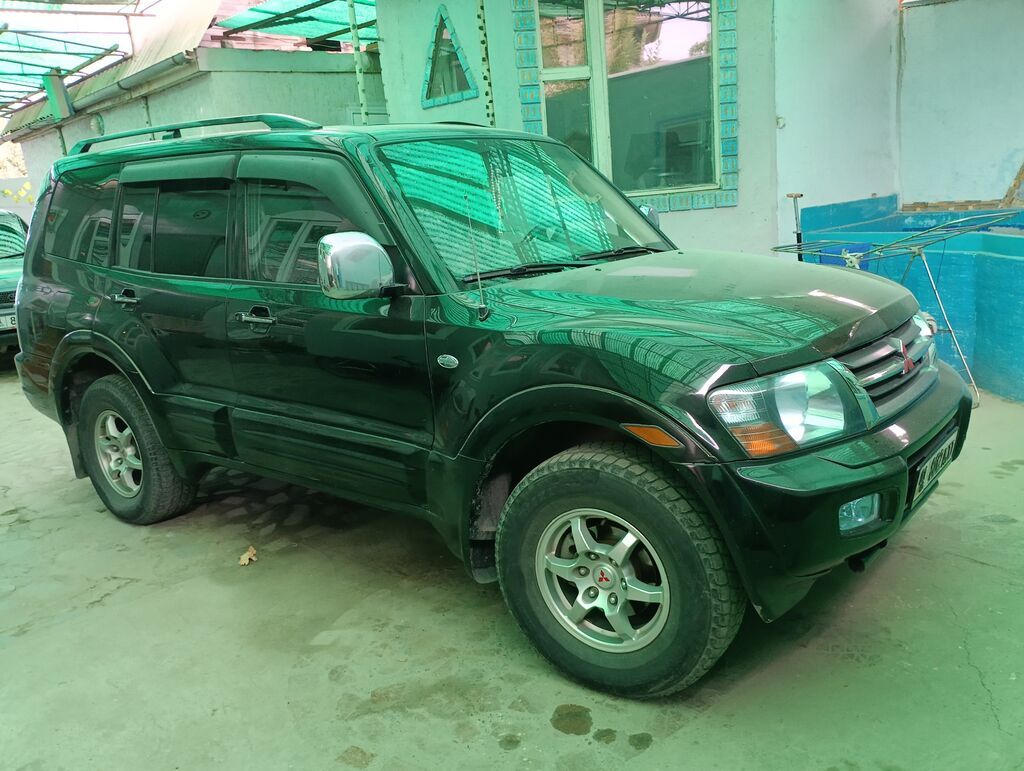 Mitsubishi Montero: 2001 г., Автомат, Бензин, Внедорожник: фото 4