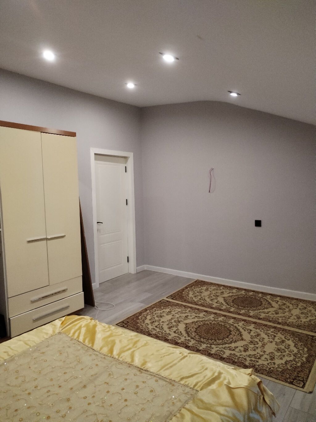 Ramana qəs. 4 otaqlı, 160 kv. m, Kredit yoxdur, Yeni təmirli