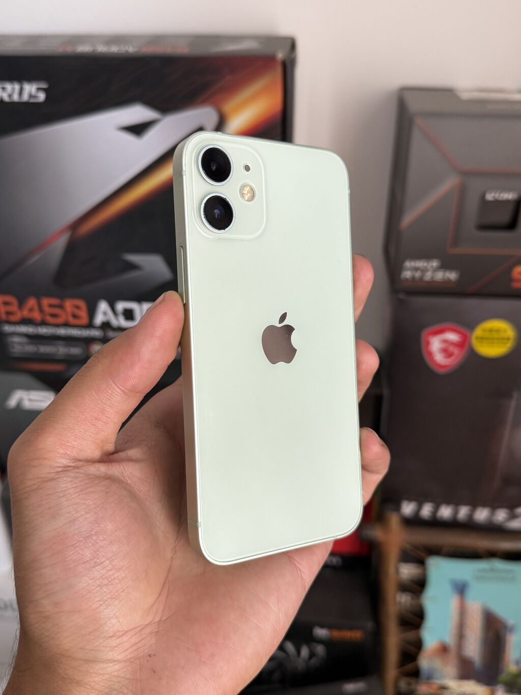 IPhone 12 mini, Б/у, 128 ГБ, Зеленый, Чехол, 73 %: фото 1