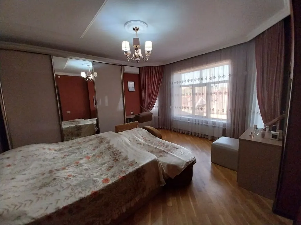 Həyət evi, 4 otaqlı, 200 m², satılır, Bakı — 17