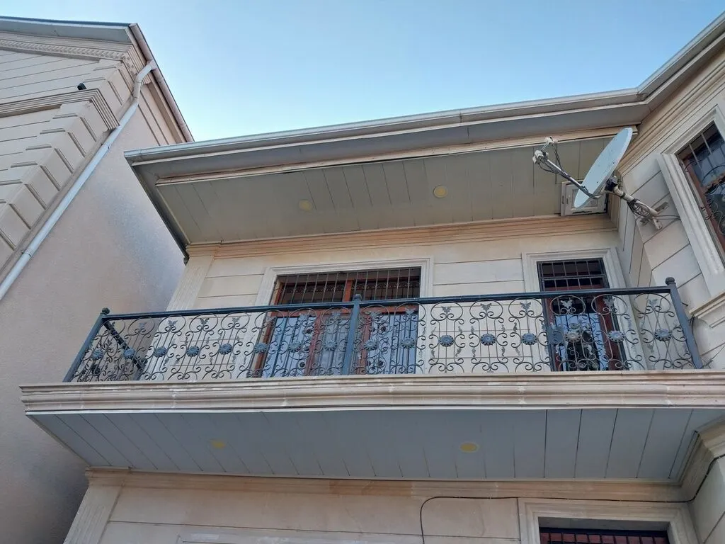 Həyət evi, 4 otaqlı, 200 m², satılır, Bakı — 18