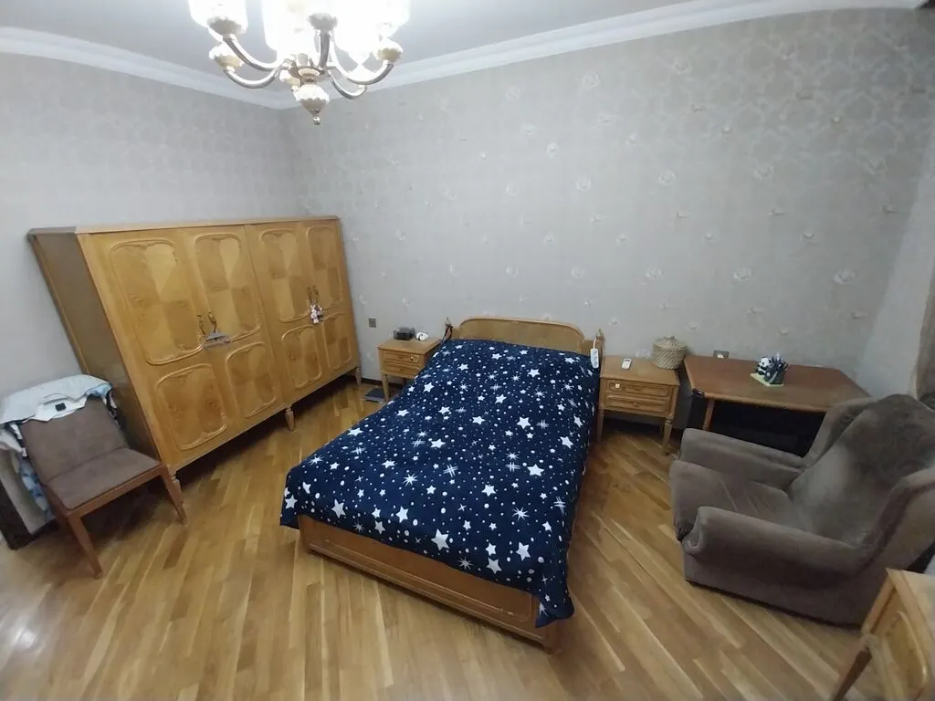 Həyət evi, 4 otaqlı, 200 m², satılır, Bakı — 14
